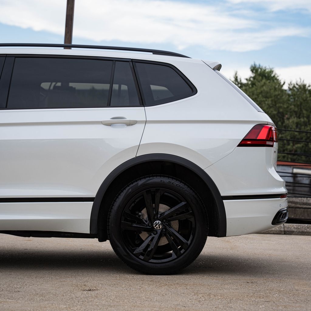 Used 2023 Volkswagen Tiguan 2.0T SE R-Line Black SUV