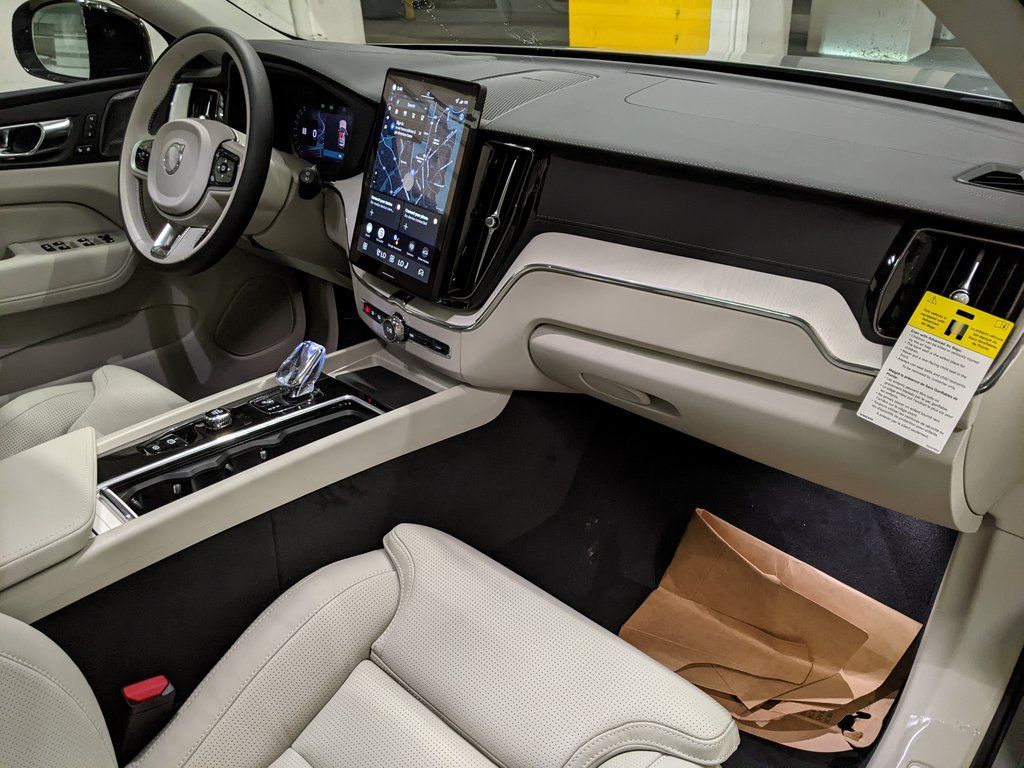 2026 Volvo XC60 Ultra - Photo 21