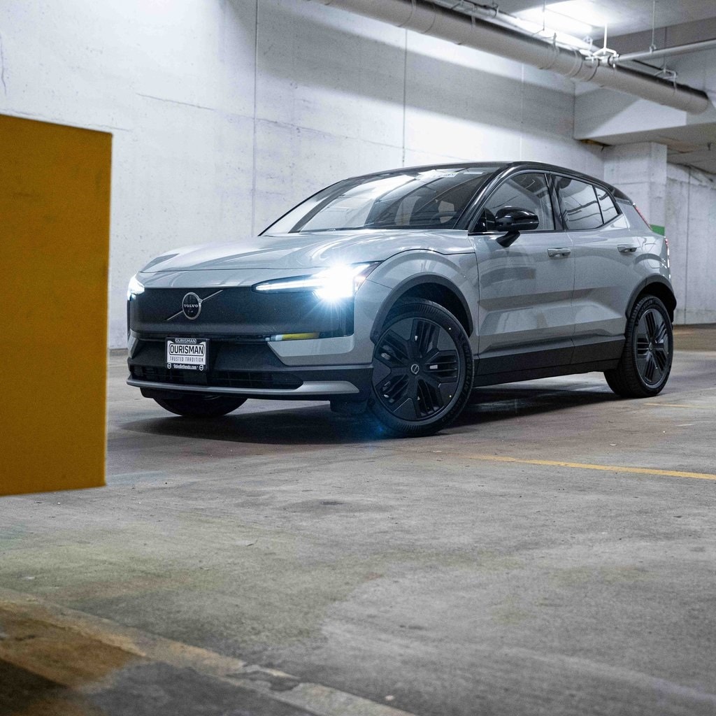 2026 Volvo EX30 Ultra's photo