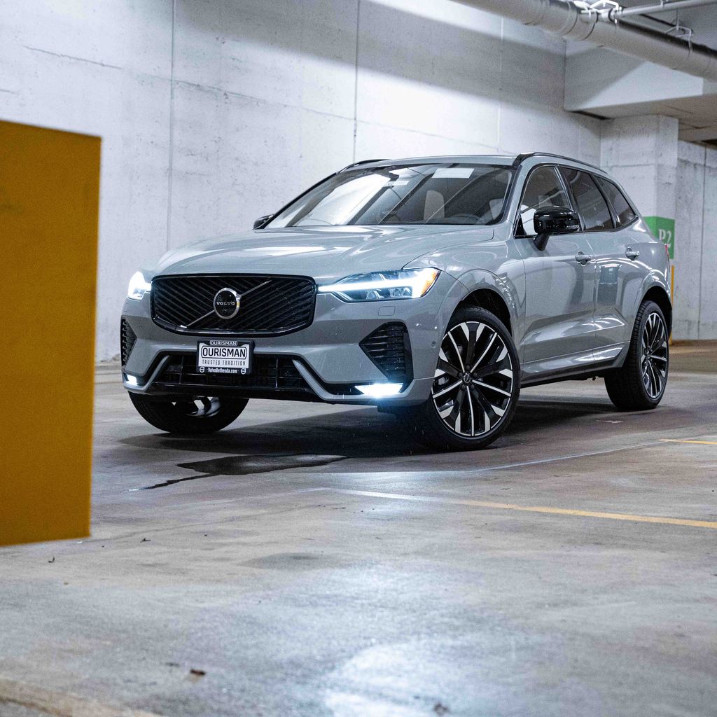 New 2027 Volvo XC60 B5 Ultra SUV