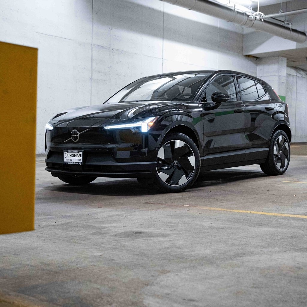 2026 Volvo EX30 Ultra's photo