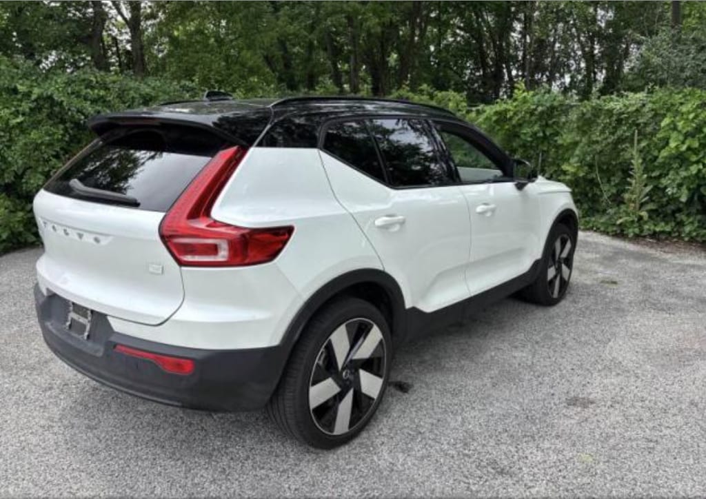 Used 2023 Volvo XC40 Ultimate with VIN YV4ED3UM0P2061871 for sale in Frederick, MD