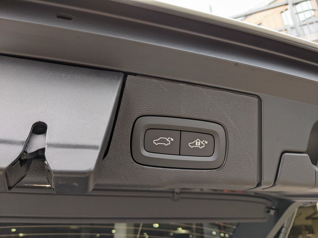 2026 Volvo XC60 Ultra - Photo 29