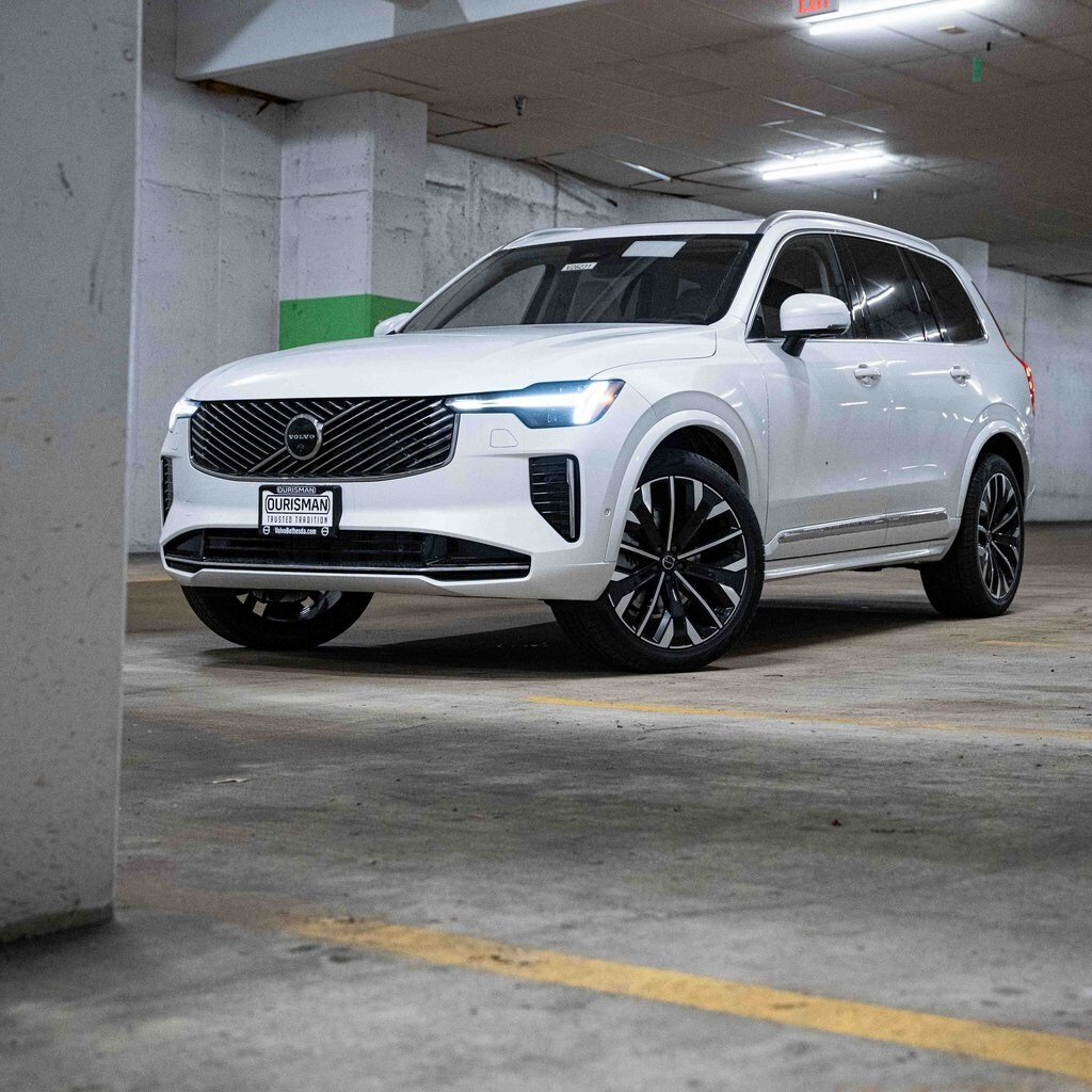 New 2026 Volvo XC90 B6 Ultra 7-Seater SUV