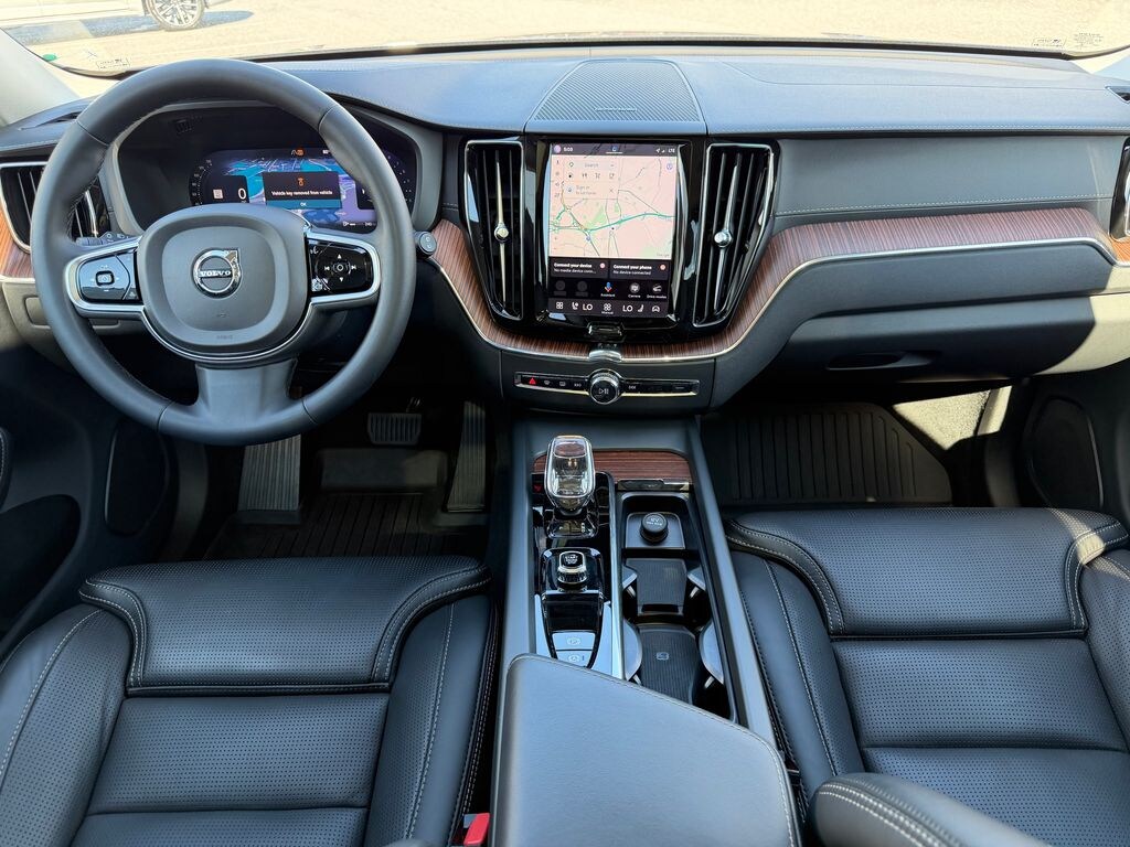 Used 2023 Volvo XC60 B5 Ultimate Bright Theme SUV