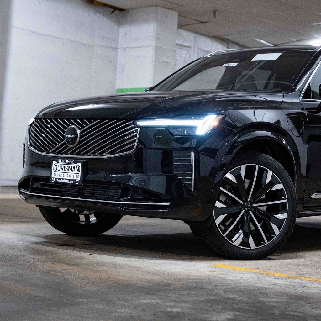 New 2026 Volvo XC90 plug-in hybrid T8 Plus 6-Seater SUV