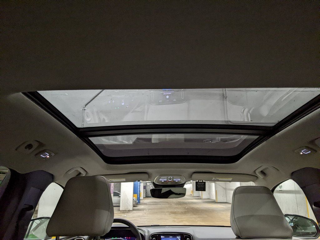 2026 Volvo XC40 Ultra - Photo 13