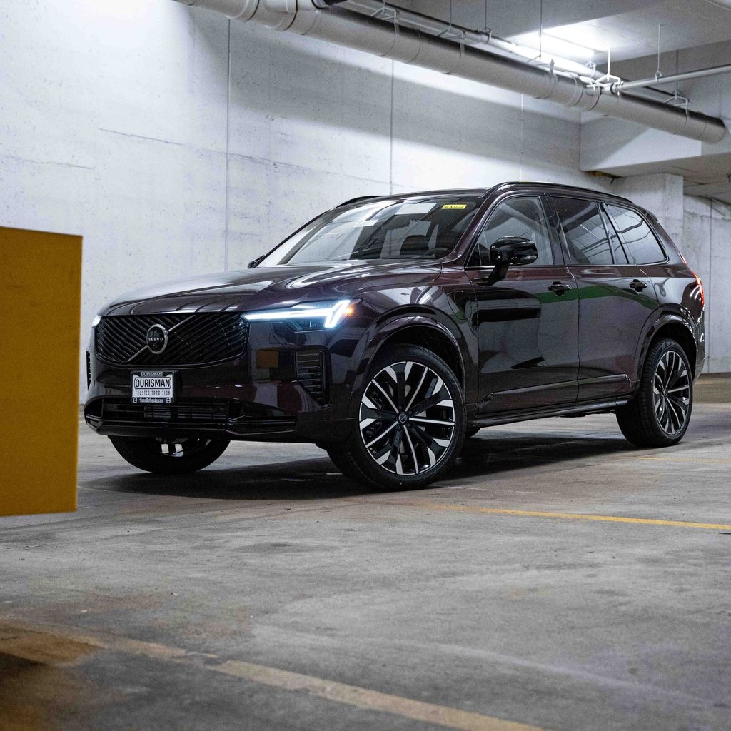 New 2026 Volvo XC90 plug-in hybrid T8 Ultra Dark Theme 6-Seater SUV