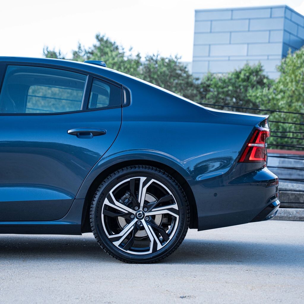 Certified 2024 Volvo S60 B5 Plus Dark Theme Sedan