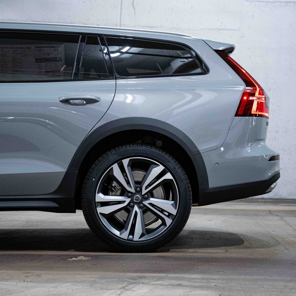 New 2026 Volvo V60 Cross Country B5 Plus Wagon