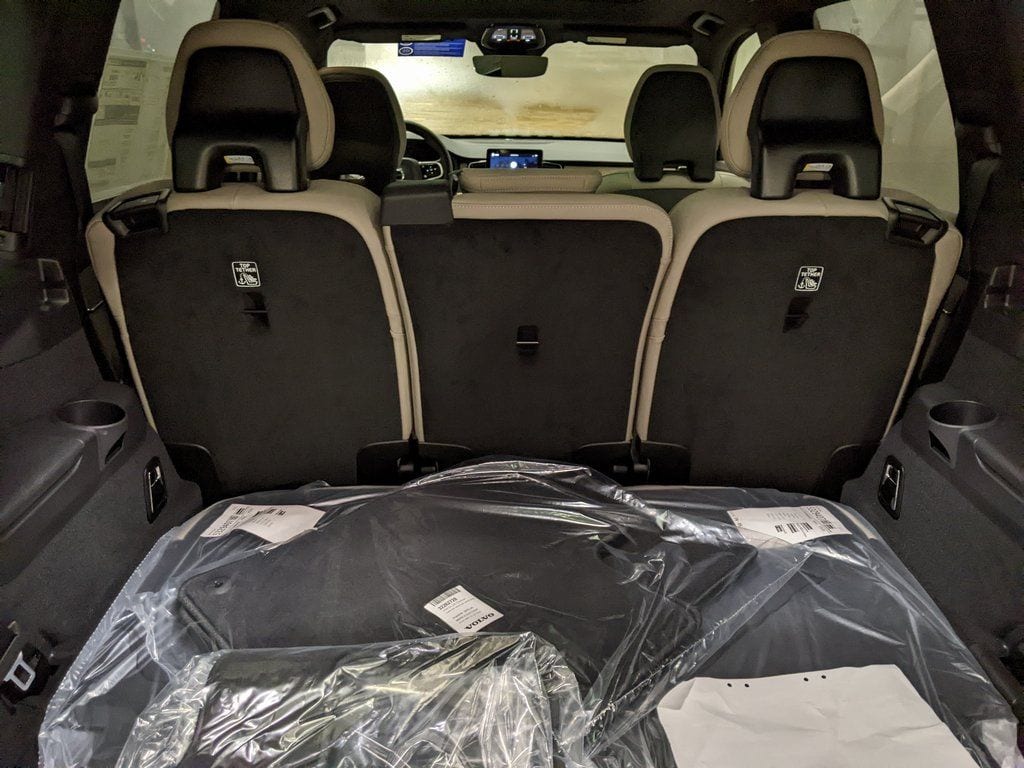 2026 Volvo XC90 Plus - Photo 27