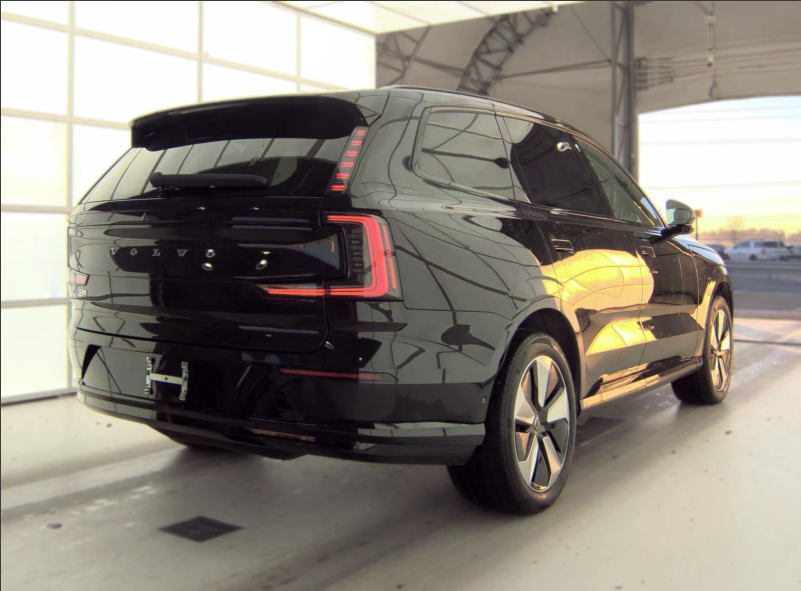 Used 2025 Volvo EX90 Twin Motor Performance Plus SUV