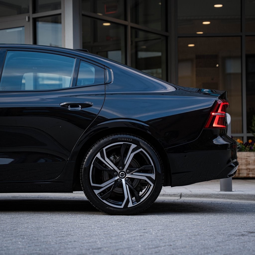 Certified 2025 Volvo S60 B5 Plus Sedan