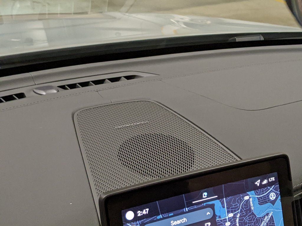 2026 Volvo XC60 Ultra - Photo 16