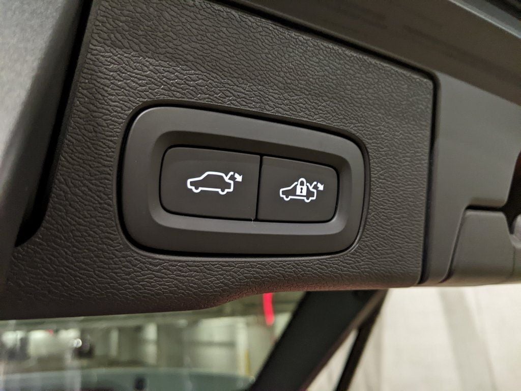 2026 Volvo XC60 Ultra - Photo 29