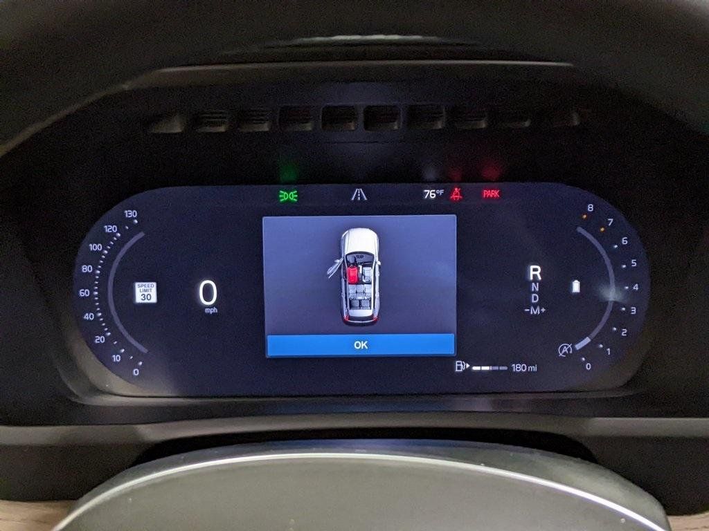 2026 Volvo XC90 Plus - Photo 15