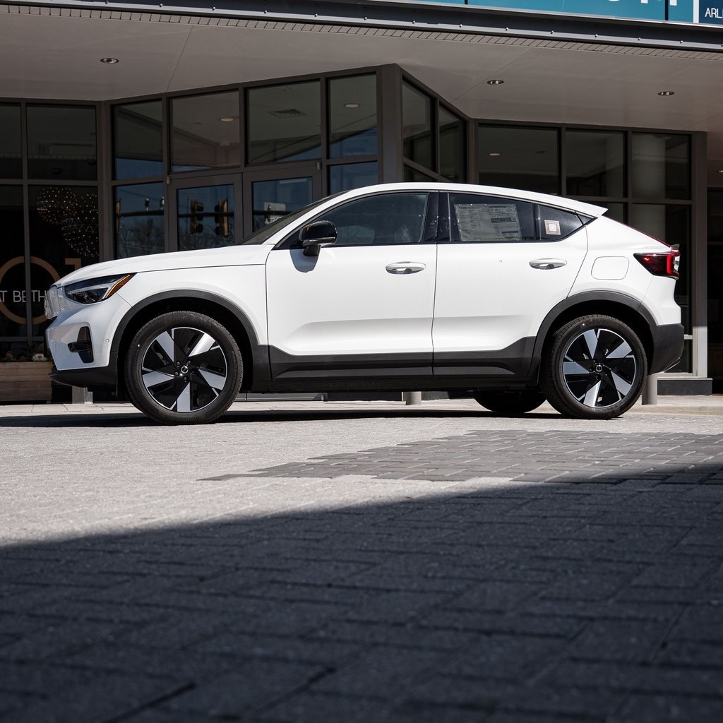 Certified 2024 Volvo C40 Recharge Pure Electric Twin Plus SUV