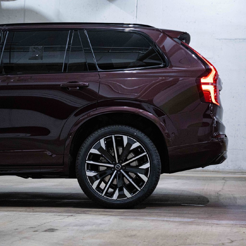 Used 2027 Volvo XC90 B6 Ultra Dark Theme 6-Seater SUV