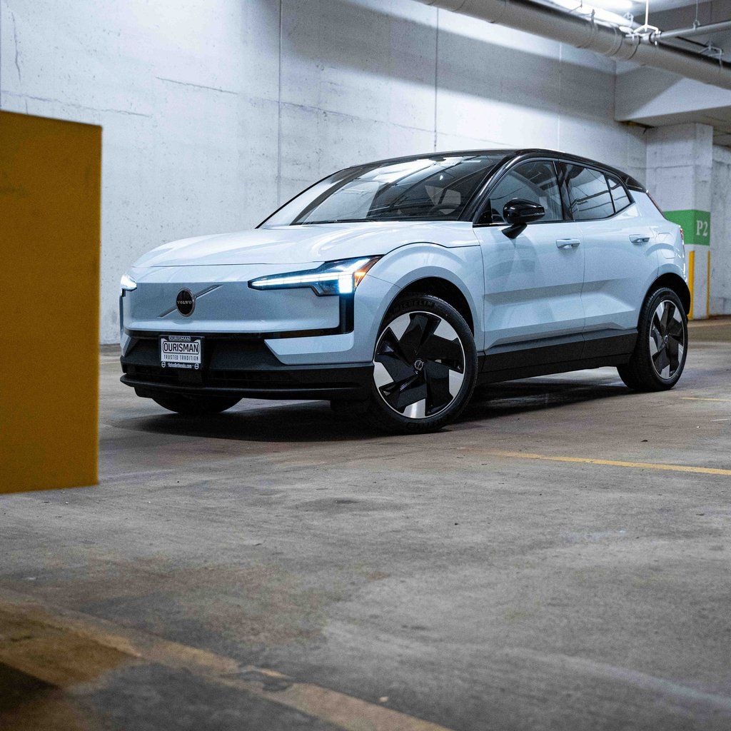 New 2026 Volvo EX30 Twin Motor Plus SUV