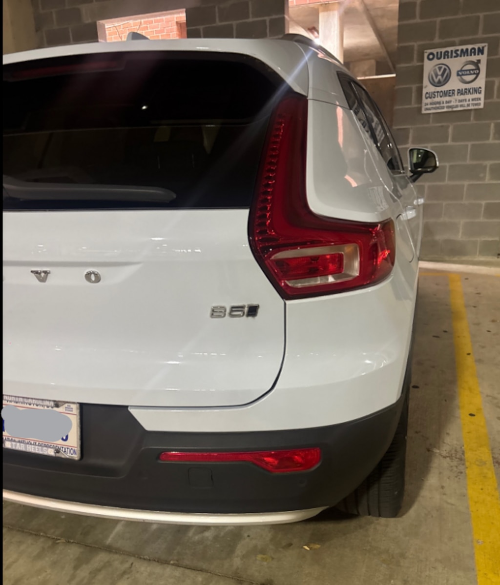 Certified 2024 Volvo XC40 B5 Plus Bright Theme SUV