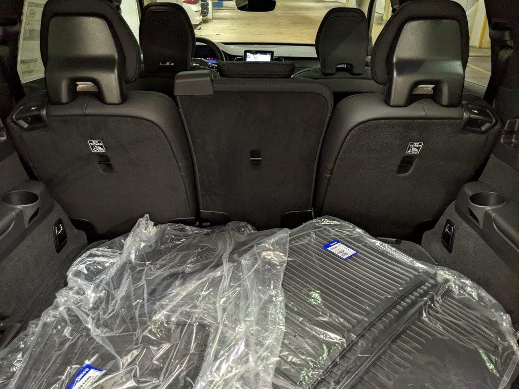 2026 Volvo XC90 Plus - Photo 28