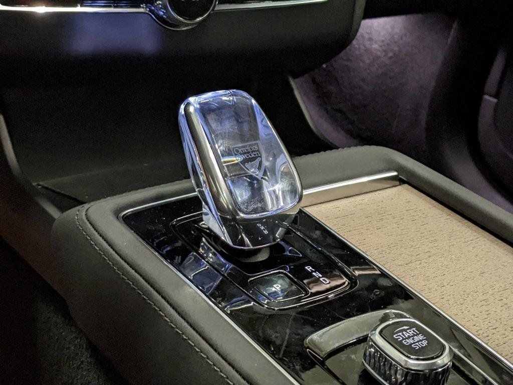 2026 Volvo XC90 Plus - Photo 19