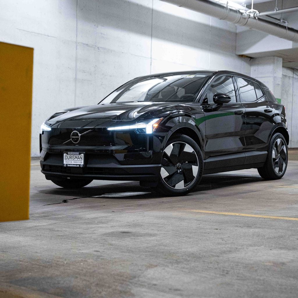 2026 Volvo EX30 Twin Motor Performance Ultra's photo