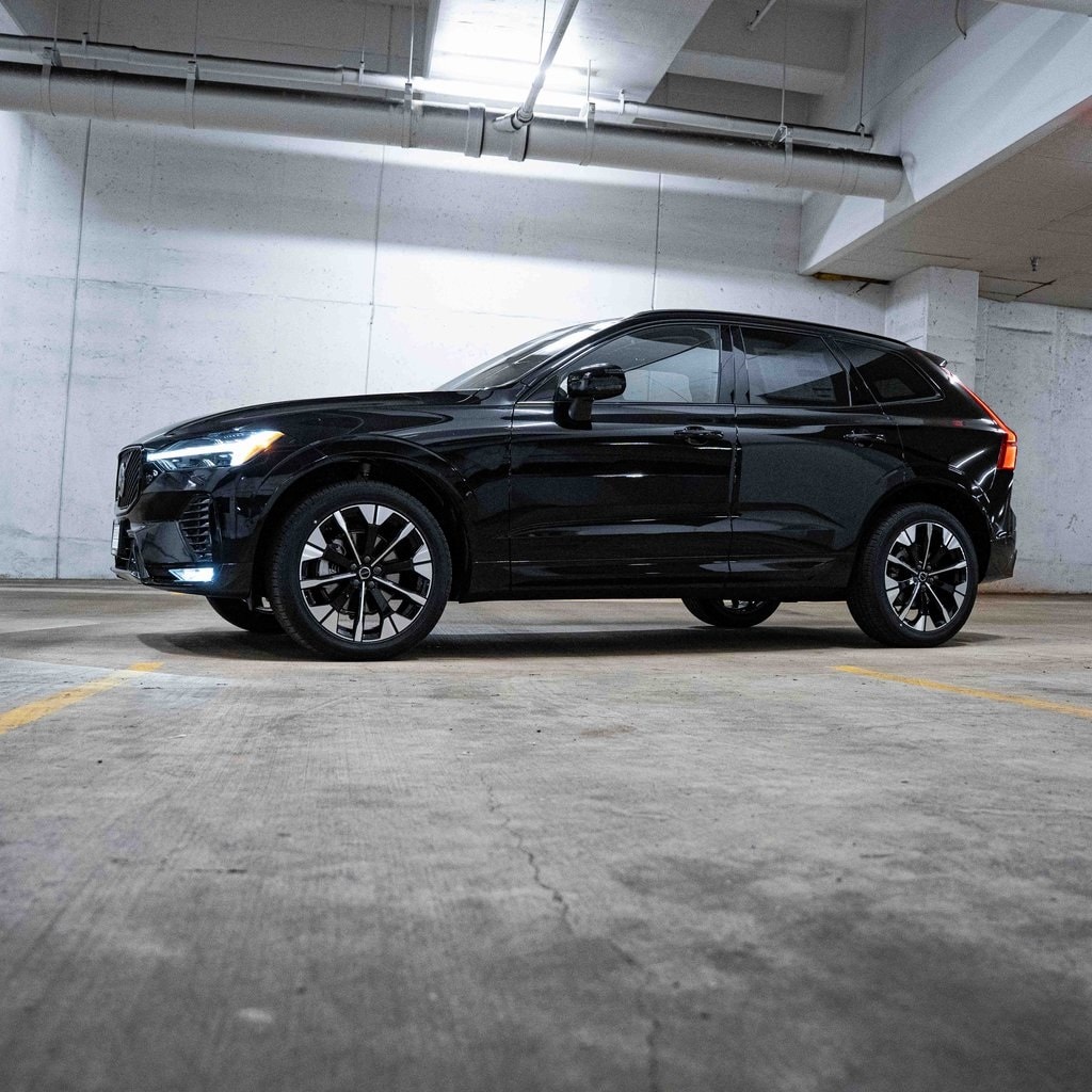 New 2026 Volvo XC60 B5 Plus SUV