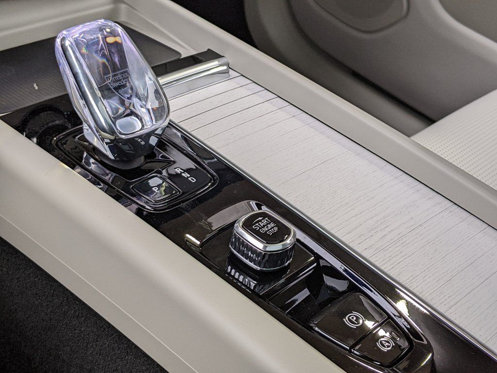 2026 Volvo XC60 Ultra - Photo 20