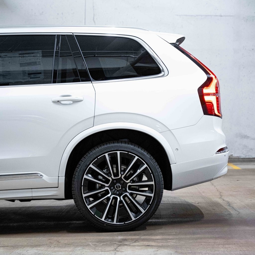 New 2026 Volvo XC90 B6 Plus 6-Seater SUV
