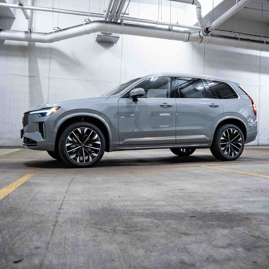 New 2026 Volvo XC90 B6 Plus 6-Seater SUV