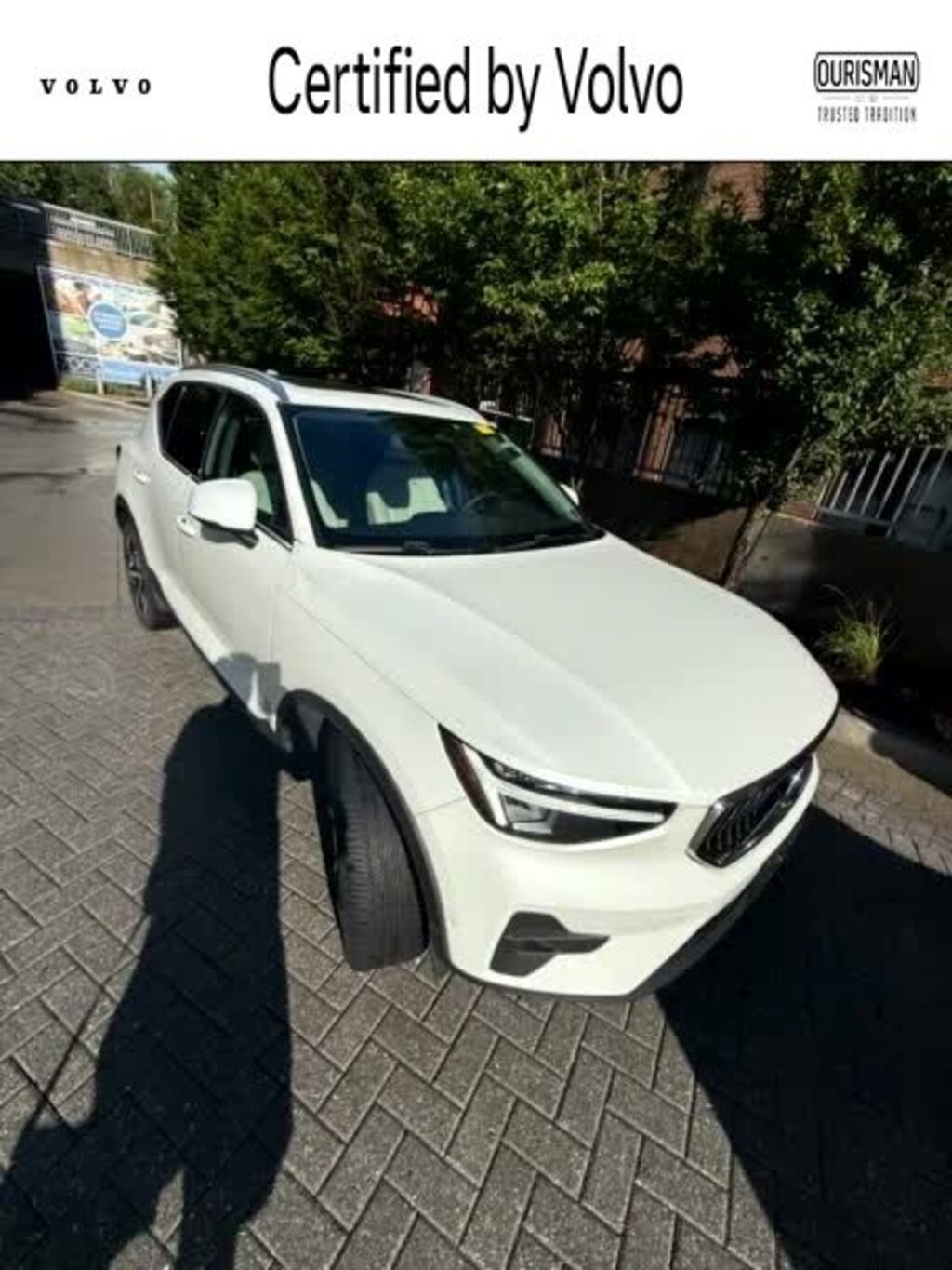 Certified 2024 Volvo XC40 B5 Plus Bright Theme SUV
