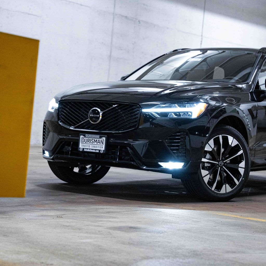 Used 2027 Volvo XC60 Plus SUV