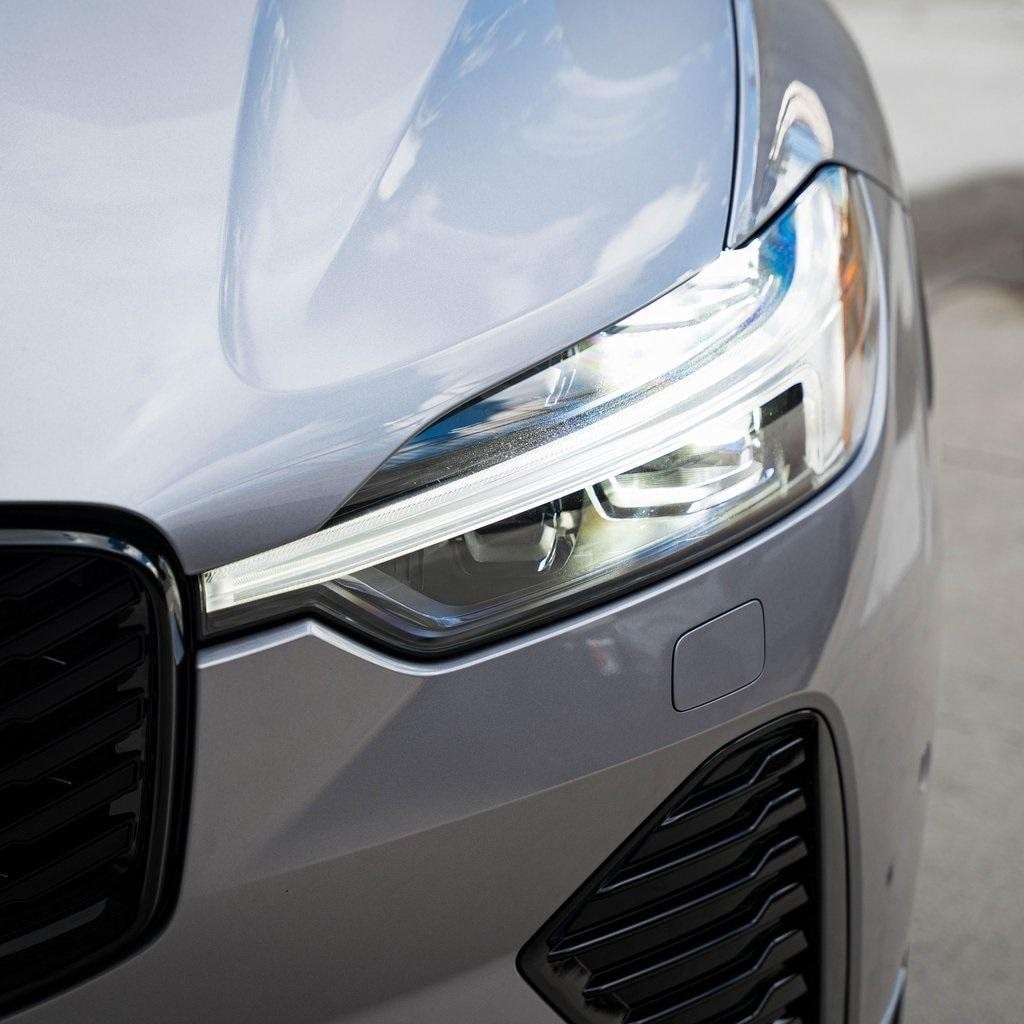 New 2026 Volvo XC60 B5 Plus SUV