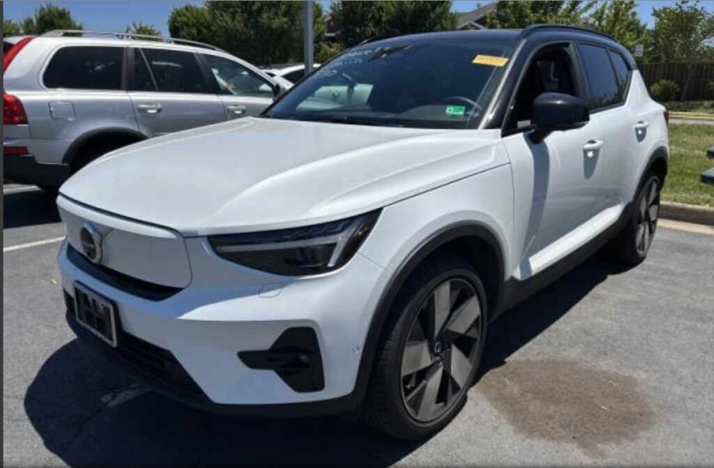 Used 2023 Volvo XC40 Recharge Pure Electric Ultimate SUV