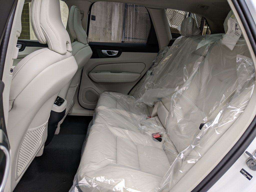 2026 Volvo XC60 Ultra - Photo 23