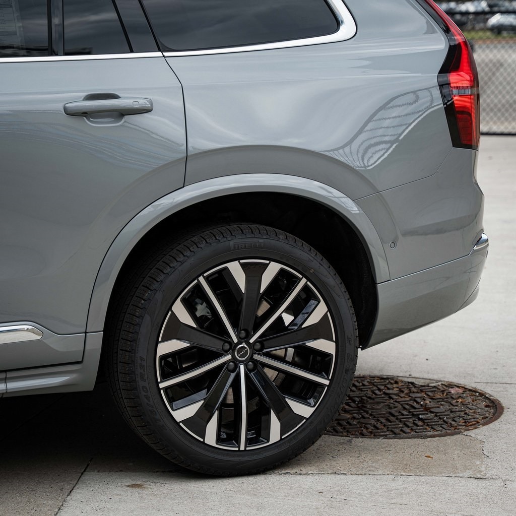 New 2026 Volvo XC90 B6 Ultra 7-Seater SUV