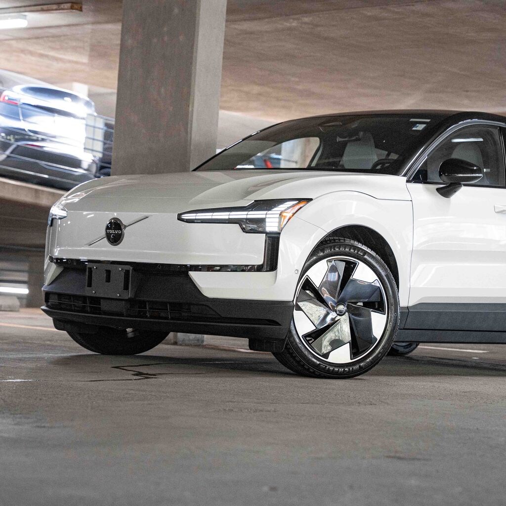Certified 2025 Volvo EX30 Twin Motor Performance Ultra SUV
