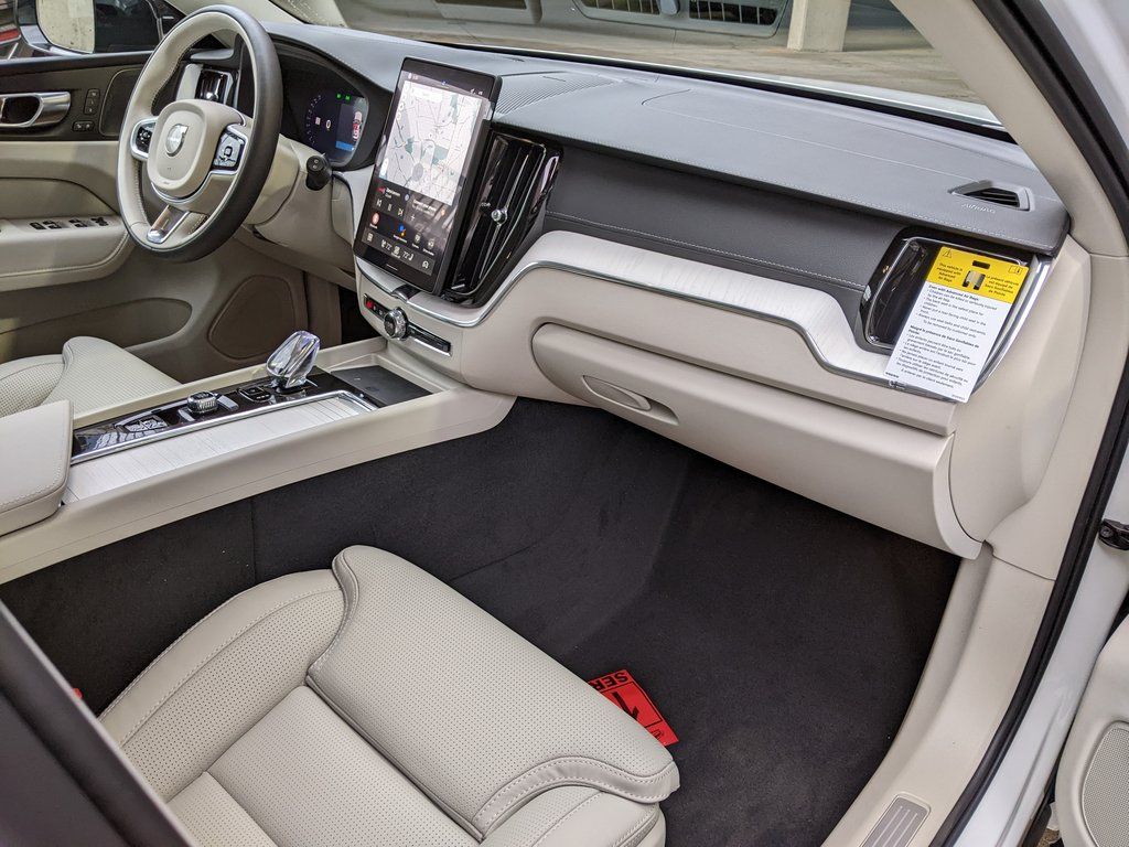 2026 Volvo XC60 Ultra - Photo 21