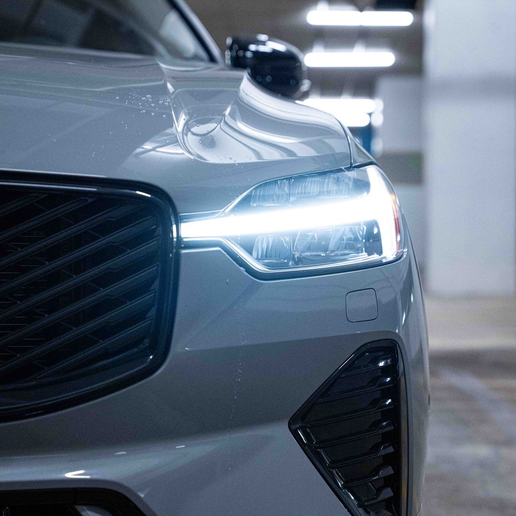 New 2027 Volvo XC60 B5 Ultra SUV