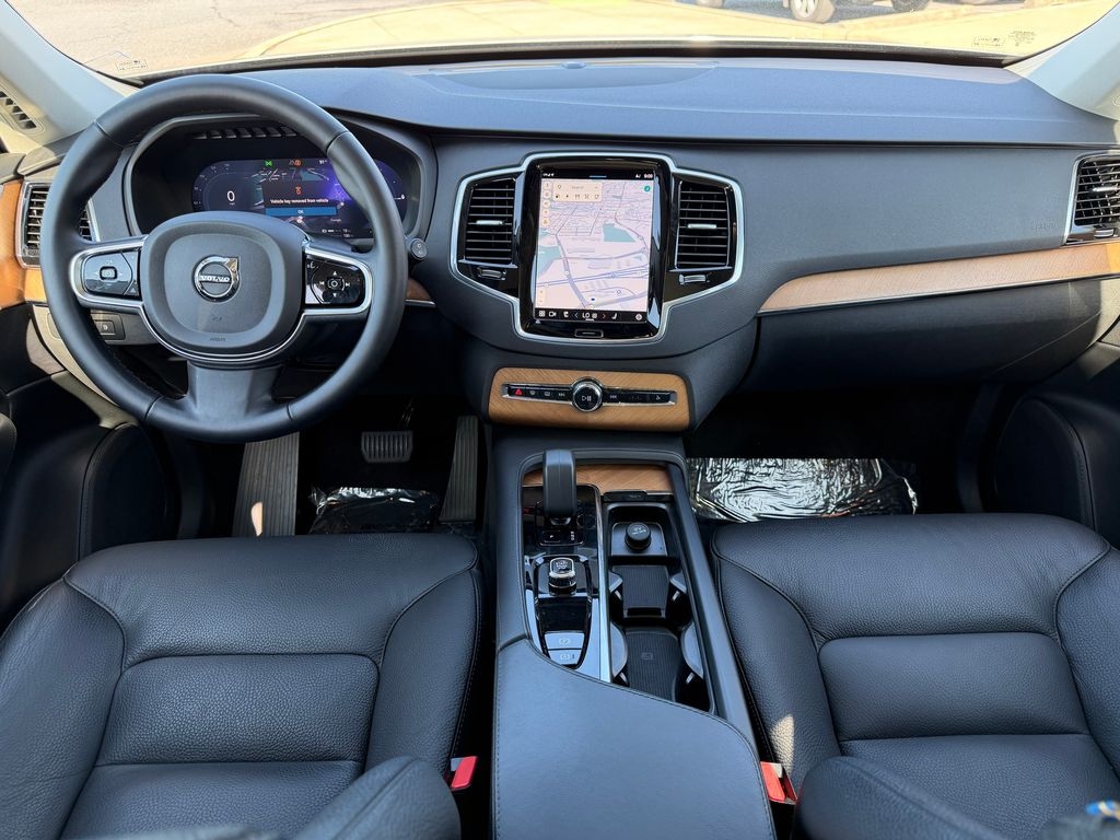 Used 2025 Volvo XC90 Plug-In Hybrid T8 Plus SUV