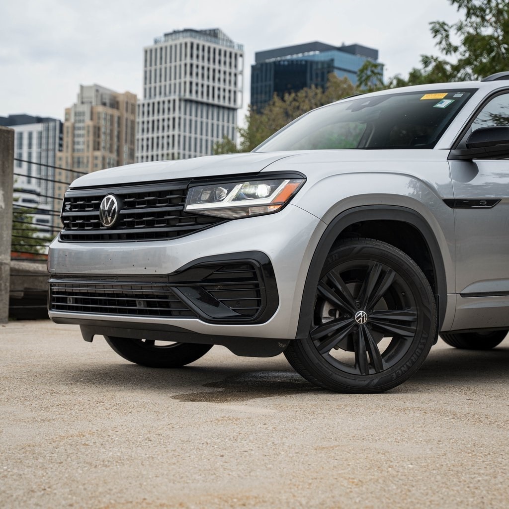 Used 2023 Volkswagen Atlas 3.6L V6 SEL R-Line SUV