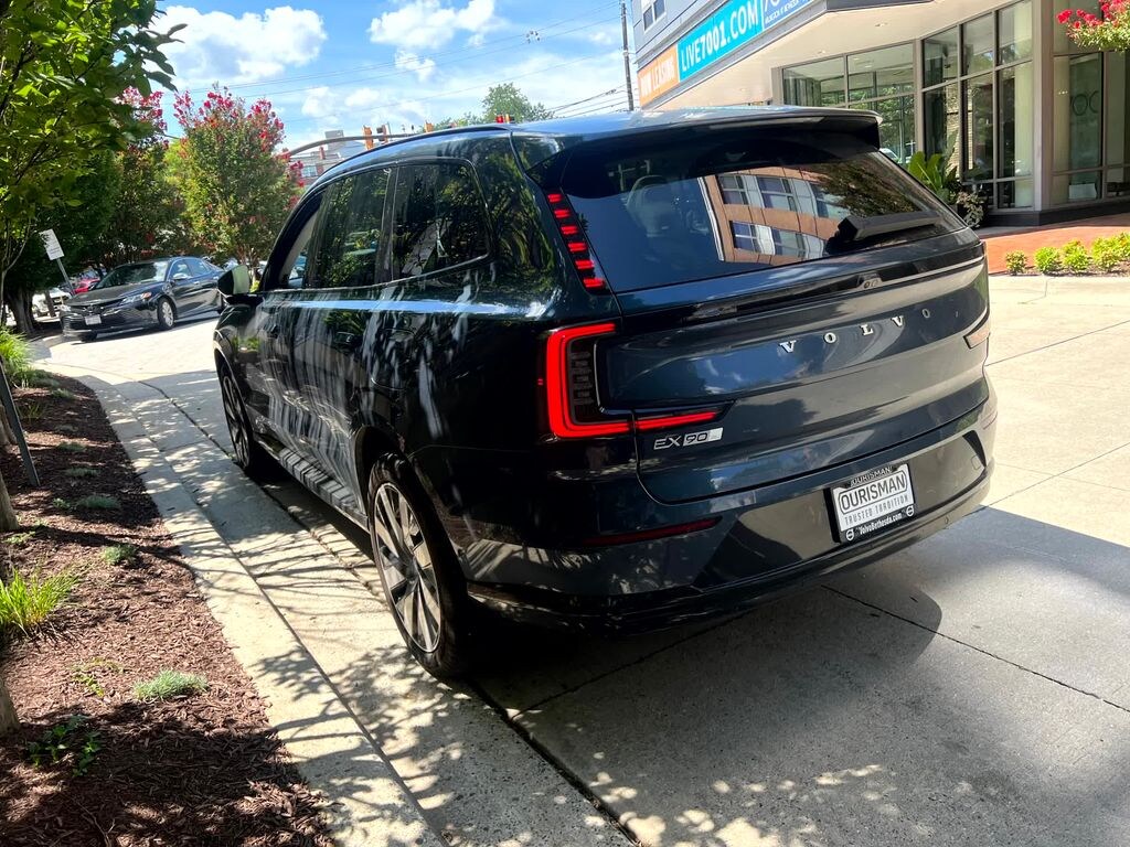 Certified 2025 Volvo EX90 Twin Motor Performance Plus SUV