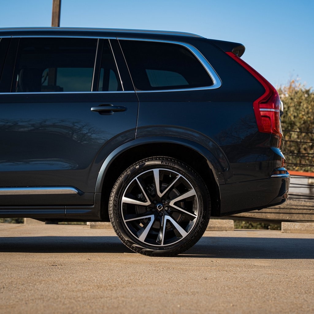 Certified 2023 Volvo XC90 B6 Plus 6-Seater SUV