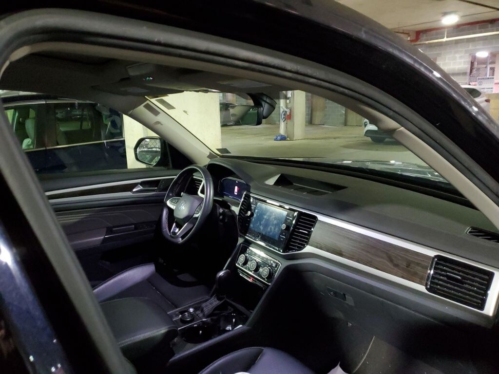 Used 2023 Volkswagen Atlas 3.6L V6 SE w/Technology SUV