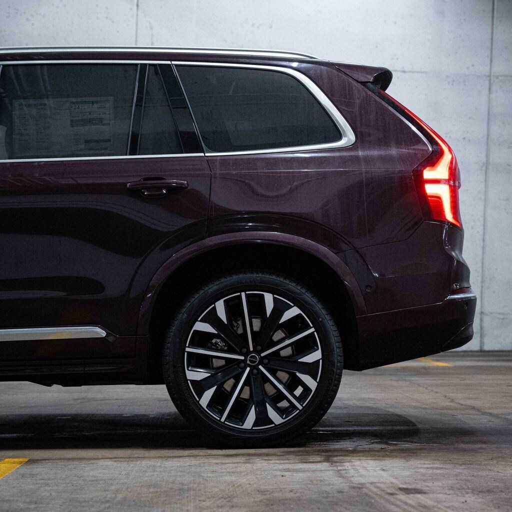 New 2026 Volvo XC90 B6 Plus 7-Seater SUV