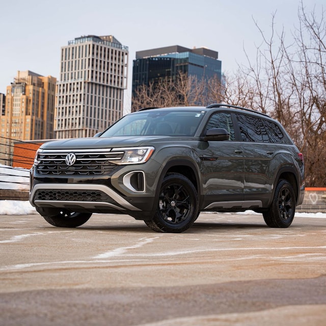 2025 Volkswagen Atlas 2.0T Peak Edition SUV