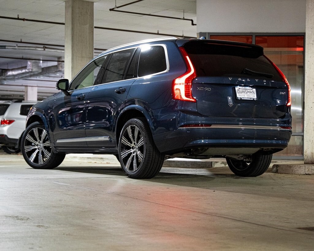 2025 Volvo XC90 Plus photo 4
