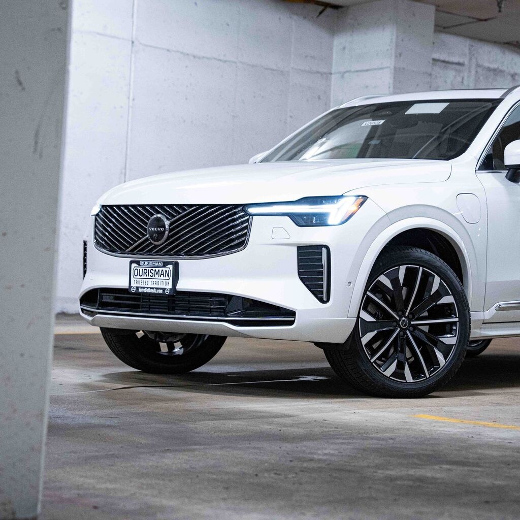 New 2026 Volvo XC90 plug-in hybrid T8 Ultra 7-Seater SUV