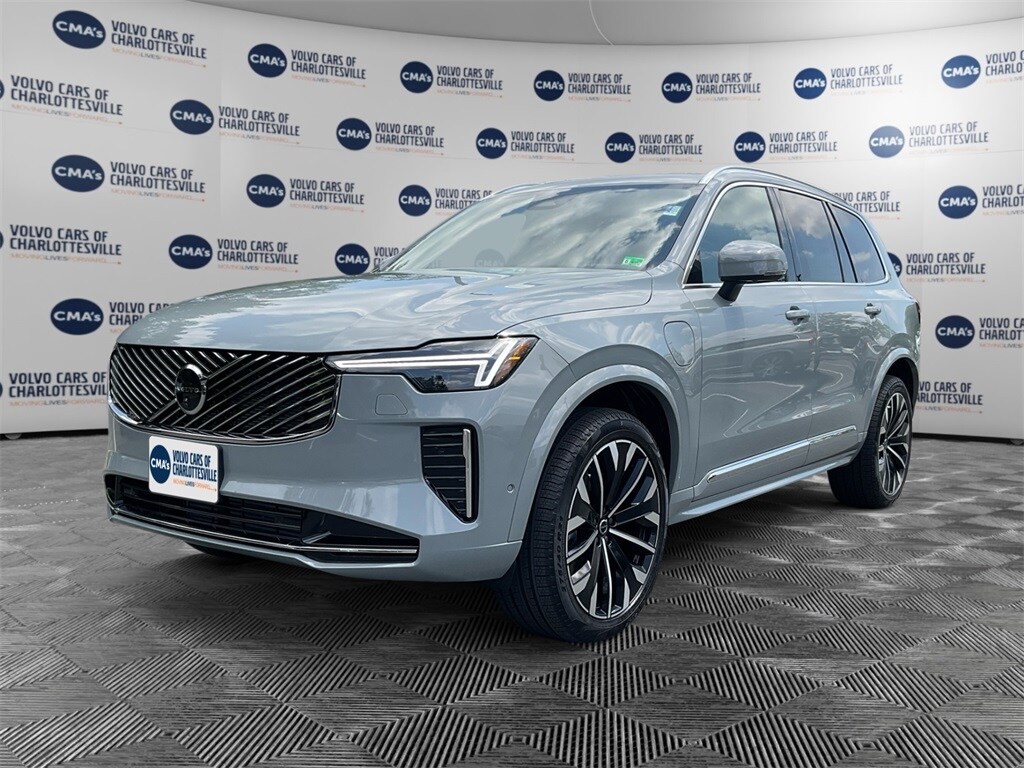 Used 2026 Volvo XC90 plug-in hybrid T8 Plus 7-Seater SUV